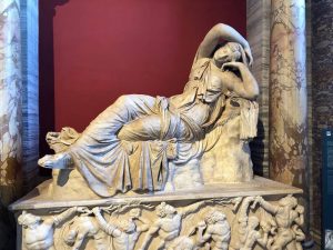 ARianna-Addormentata-Museo-PioClementino-in-Vaticano